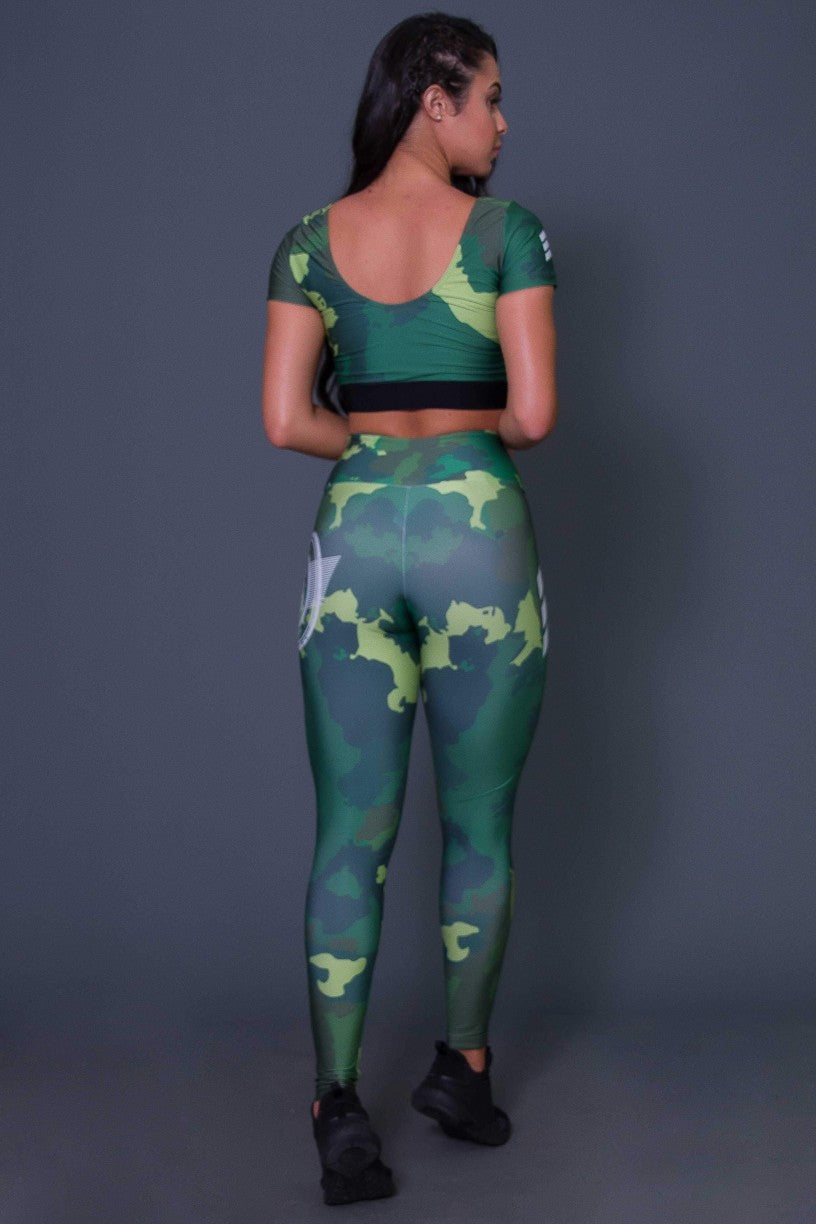 Cropped Manga Curta Green Camo | Ref: K2605