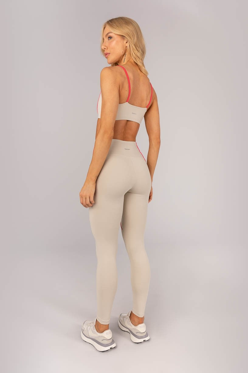 Calça Legging com Bolso e Vivo nas Laterais (Bege / Rosa Pink) | Ref: K4589-B