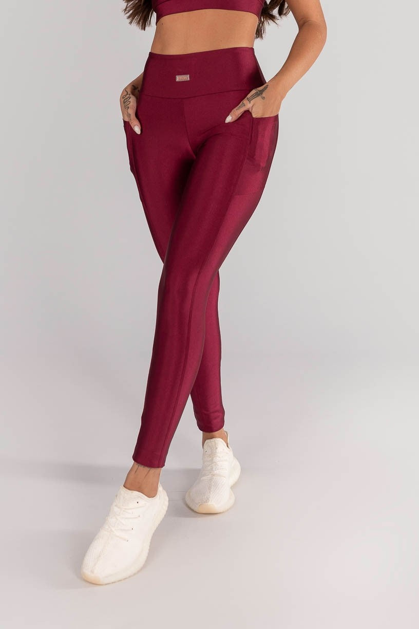 Calça Legging com Bolsos Laterais (Vinho) | Ref: K4375-B