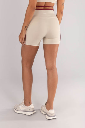 Short com Detalhe Vivo e Vira (Off-White / Vinho) | Ref: K4616-A