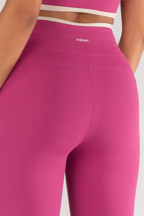 Calça Legging com Recortes e Vira (Sorbet / Off-White) | Ref: K4622-B