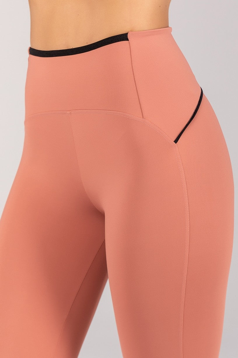 Calça Legging com Vivo e Viés Contrastante (Telha / Preto) | Ref: K4683-A