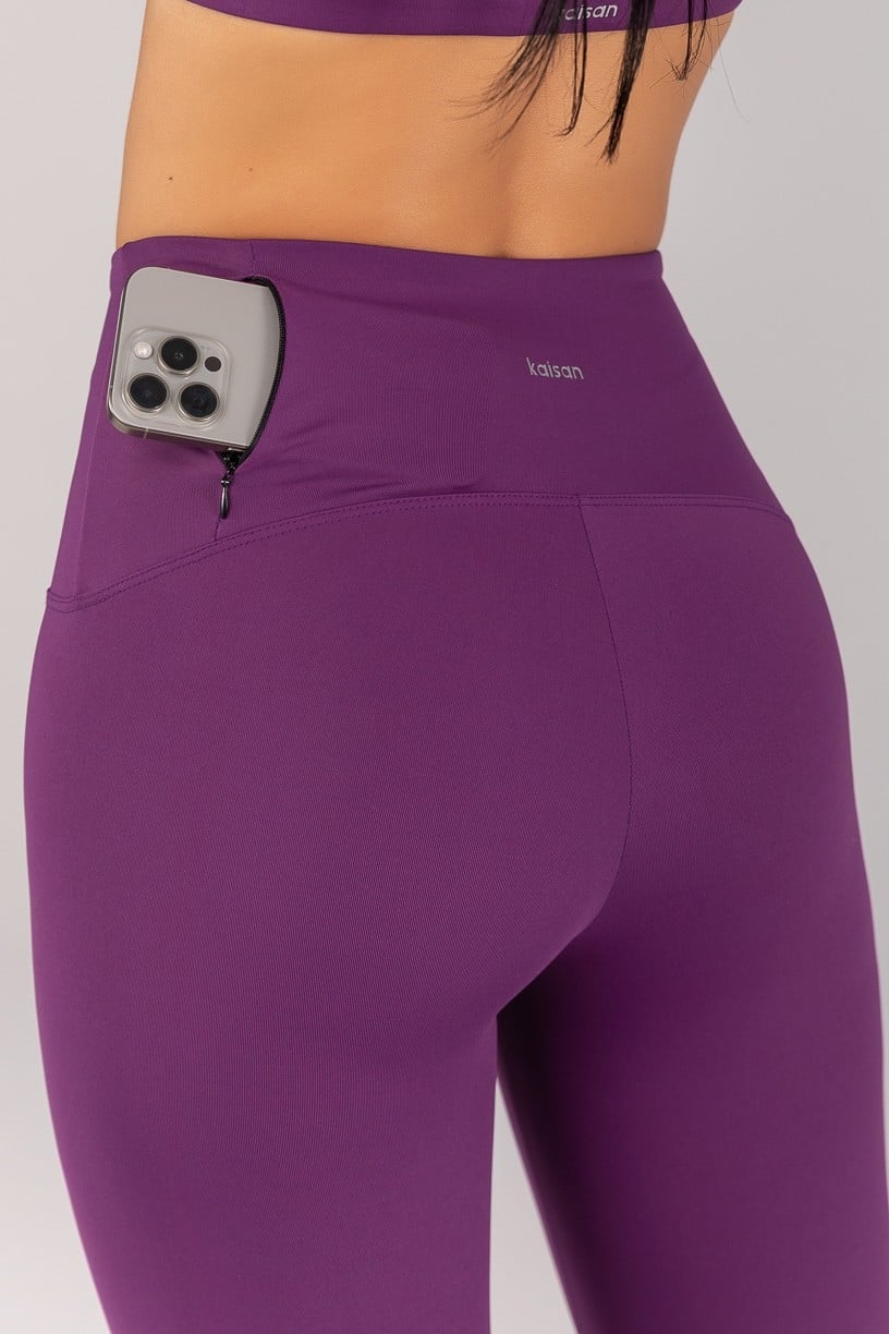 Calça Legging com Zíper Invisível no Bolso (Ametista) | Ref: K4689-A