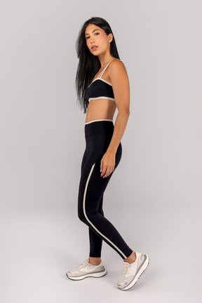 Calça Legging com Chapado e Vira (Preto / Off-White) | Ref: K4694-A