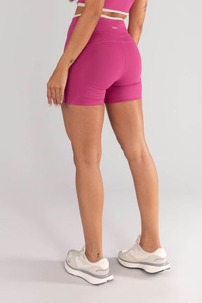 Short com Recortes e Vira (Sorbet / Off-White) | Ref: K4623-B